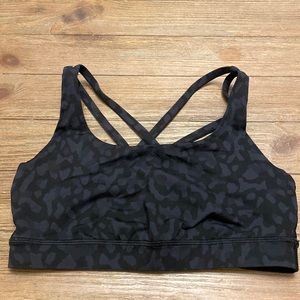 Lululemon Energy Bra - Size 6. Black leopard pattern.